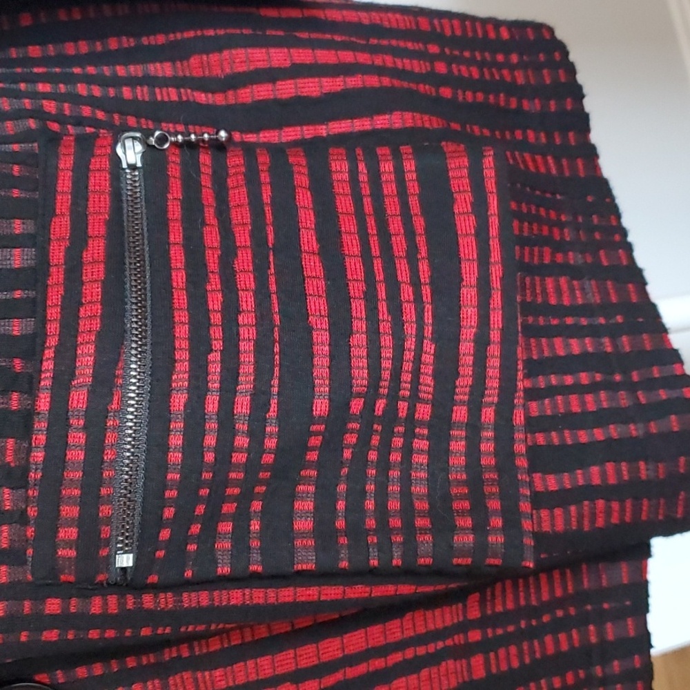 Ali Miles-Blazer, Size L, Red & Black - Picture 4 of 13